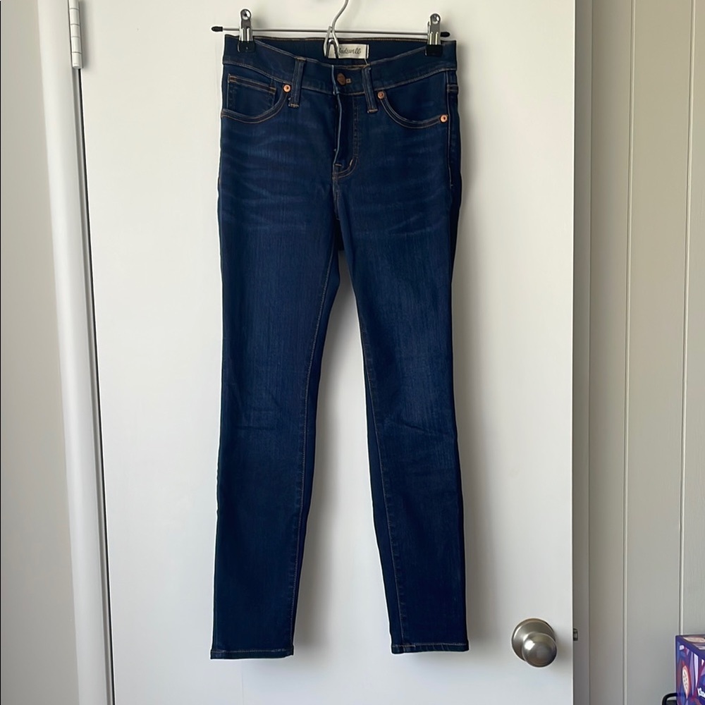 Madewell dark wash jeans, 9” rise, 24S